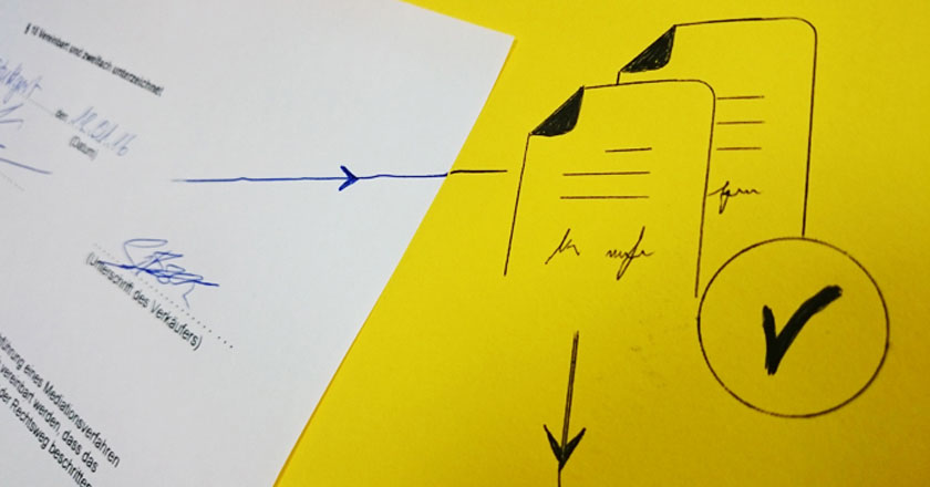 Bild von einem Vertrag mit Unterschrift und daneben eine Zeichnung von Dokumenten auf ein gelbes Blatt